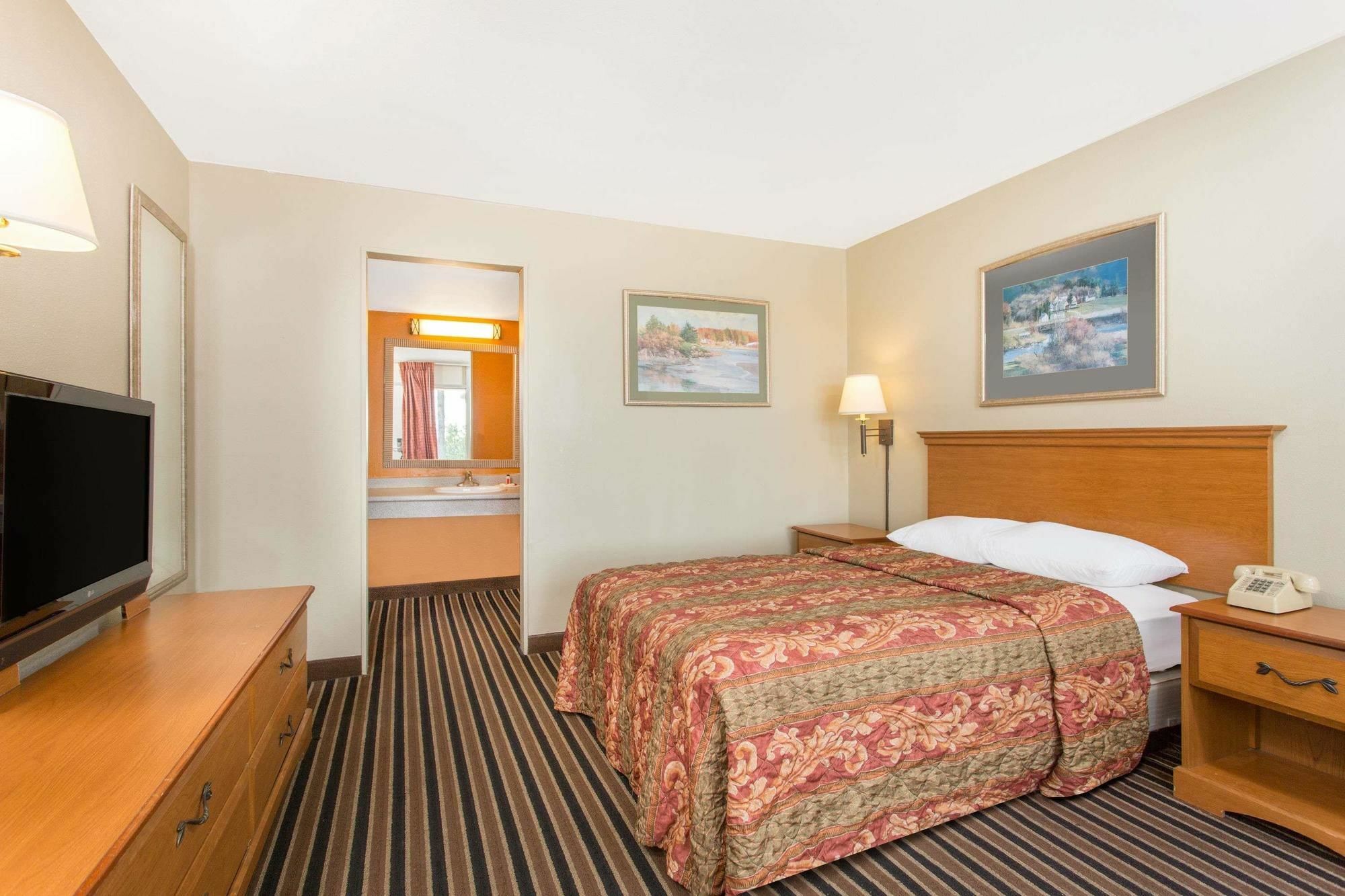 Garden Inn Fredricksburg South Fredericksburg Extérieur photo